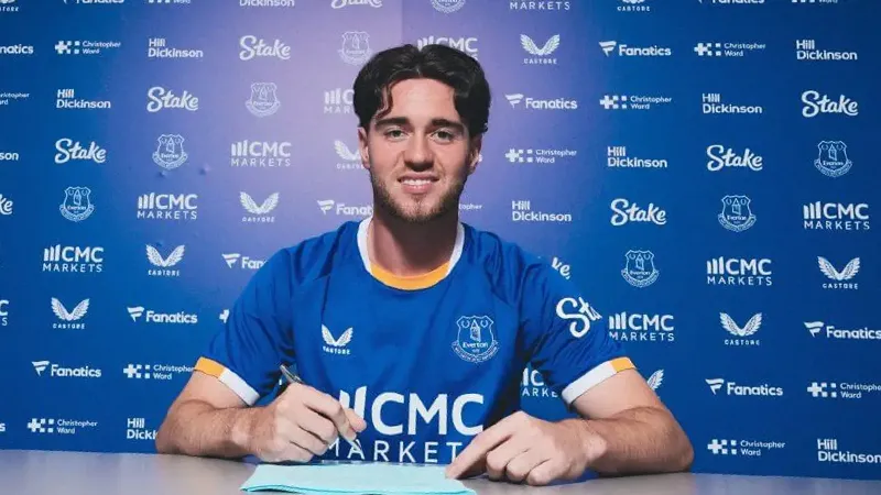 Hayden Hackney tới Everton: Tiềm năng của viên ngọc thô