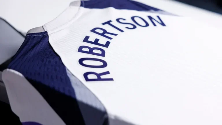 andrew robertson tottenham