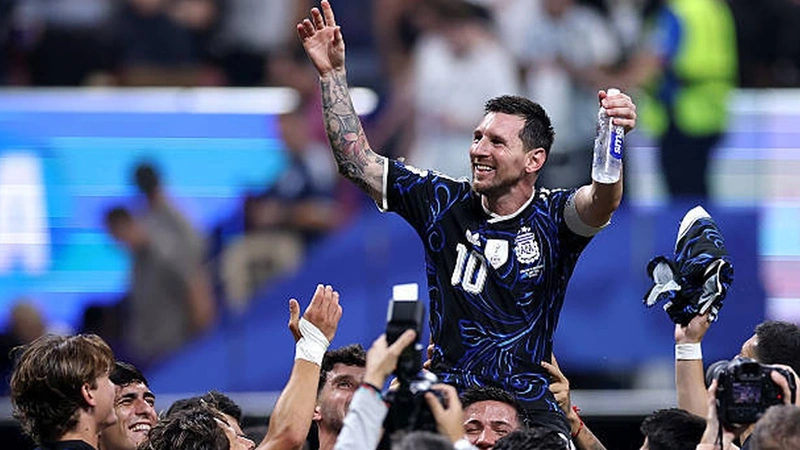 Messi rời đội tuyển Argentina, điểm kết hành trình của một GOAT